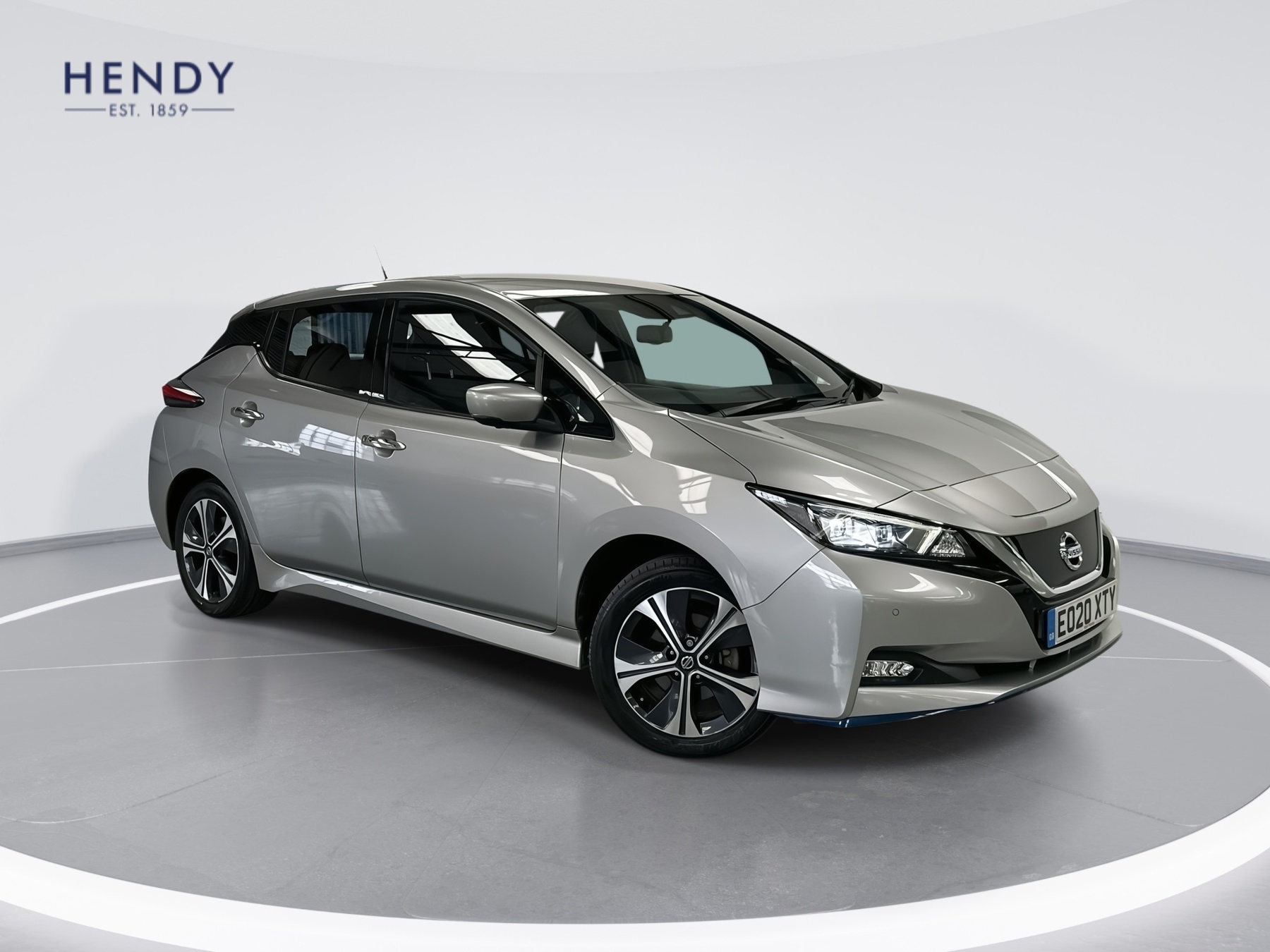 Main listing image - Nissan Leaf