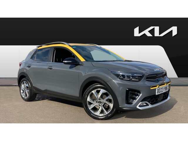 Main listing image - Kia Stonic