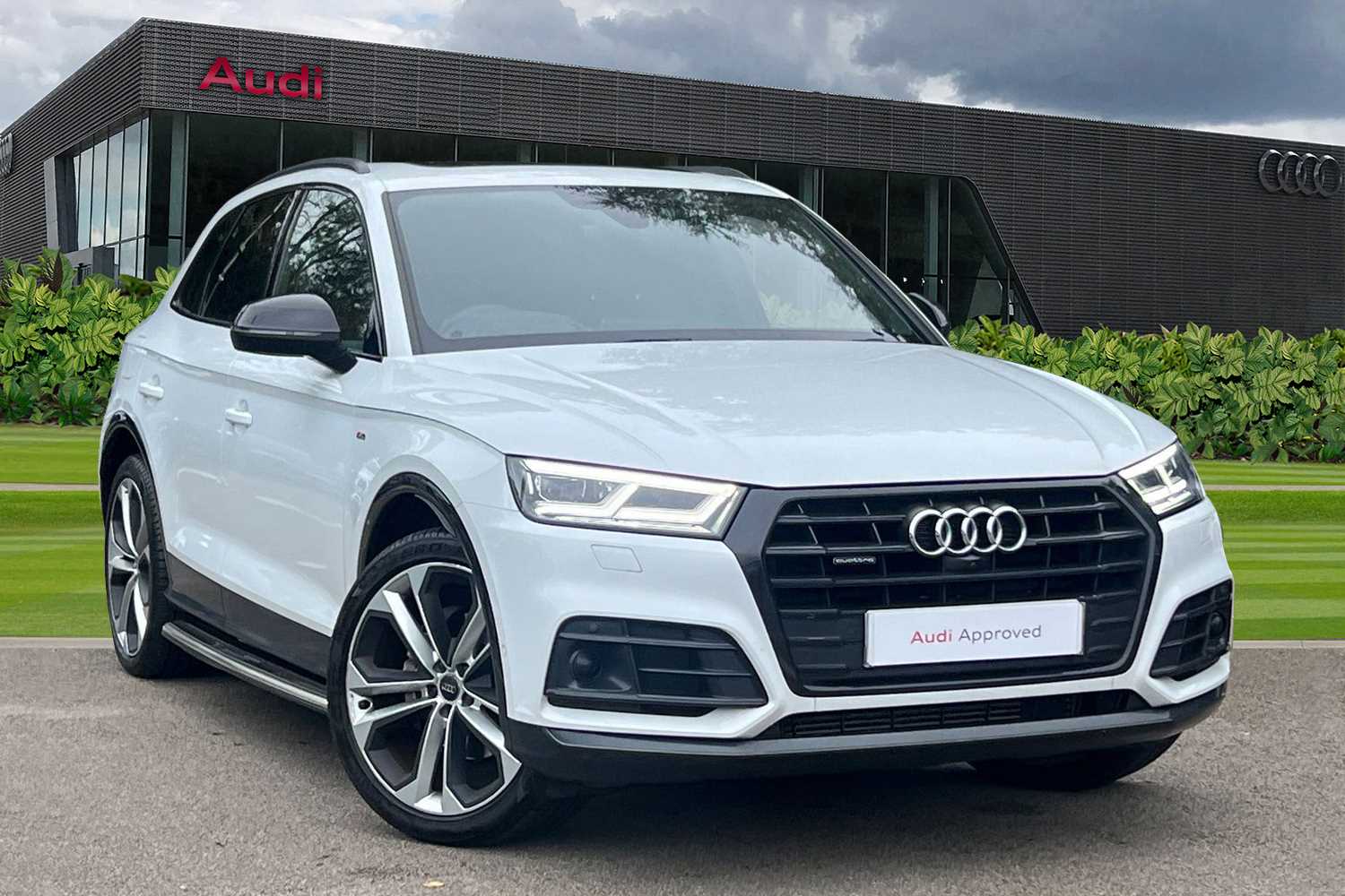 Main listing image - Audi Q5