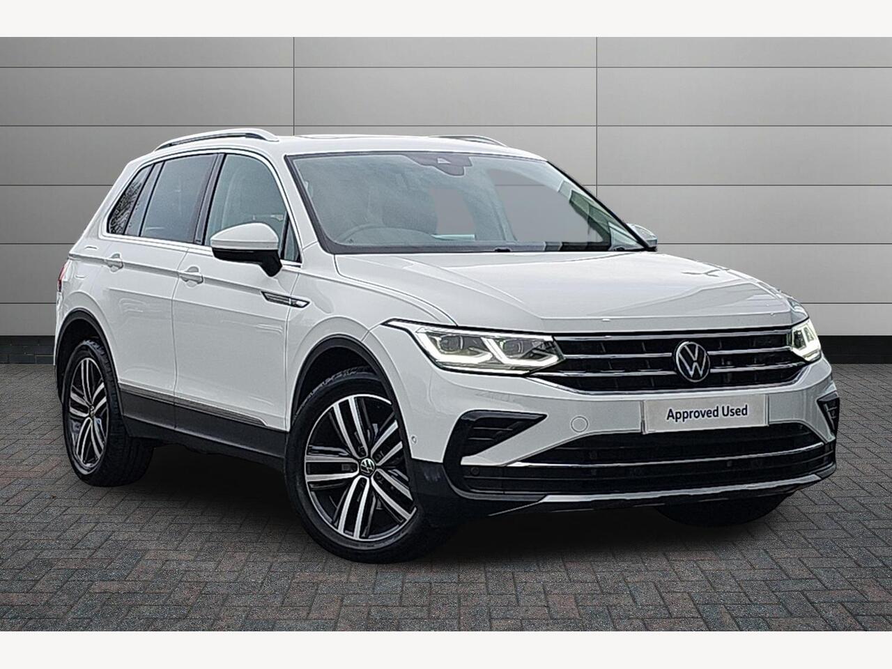 Main listing image - Volkswagen Tiguan