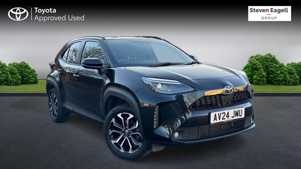 Main listing image - Toyota Yaris Cross