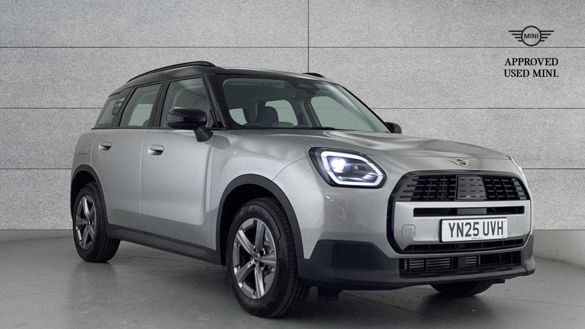 Main listing image - MINI Countryman