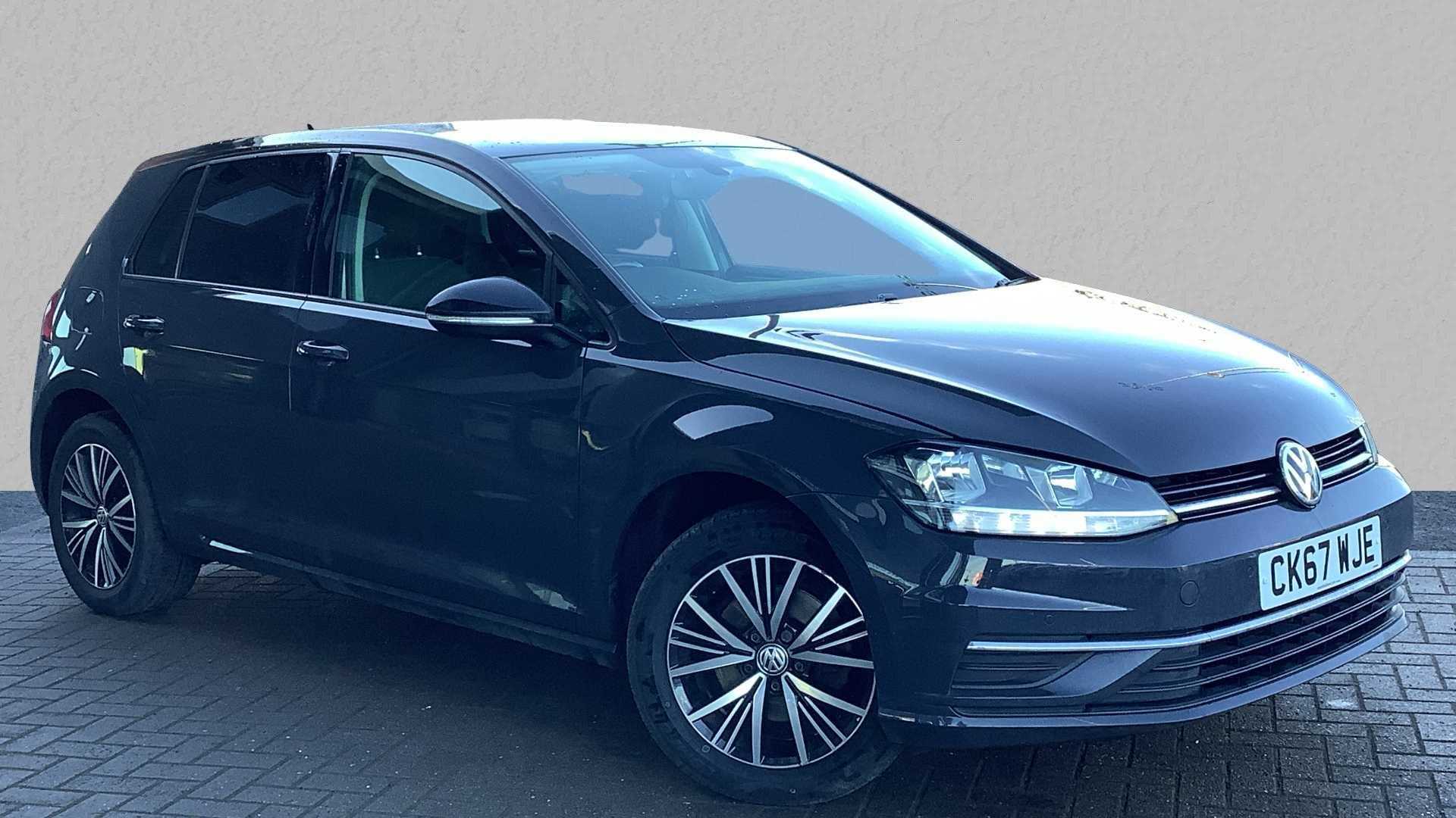 Main listing image - Volkswagen Golf