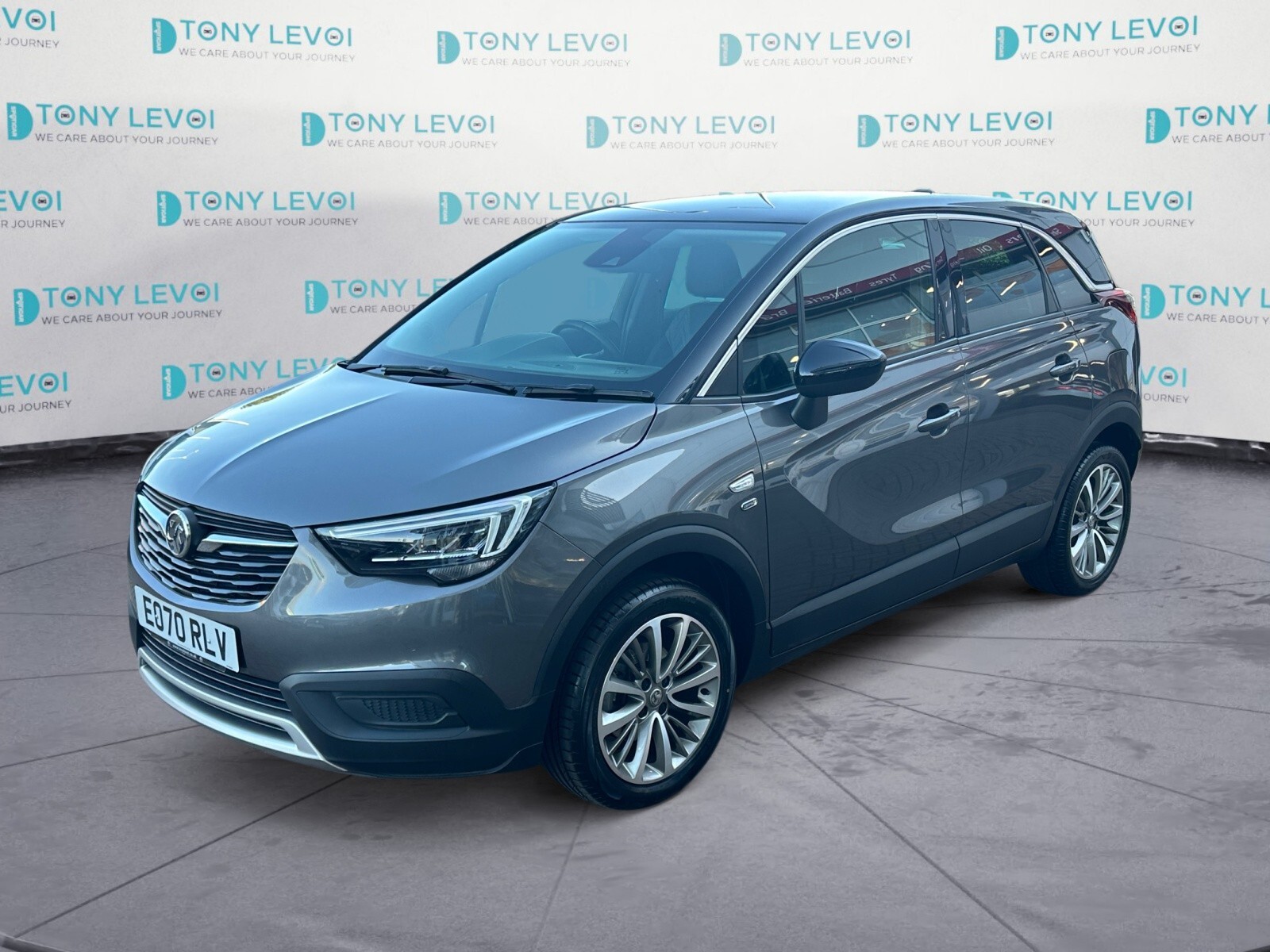 Main listing image - Vauxhall Crossland X