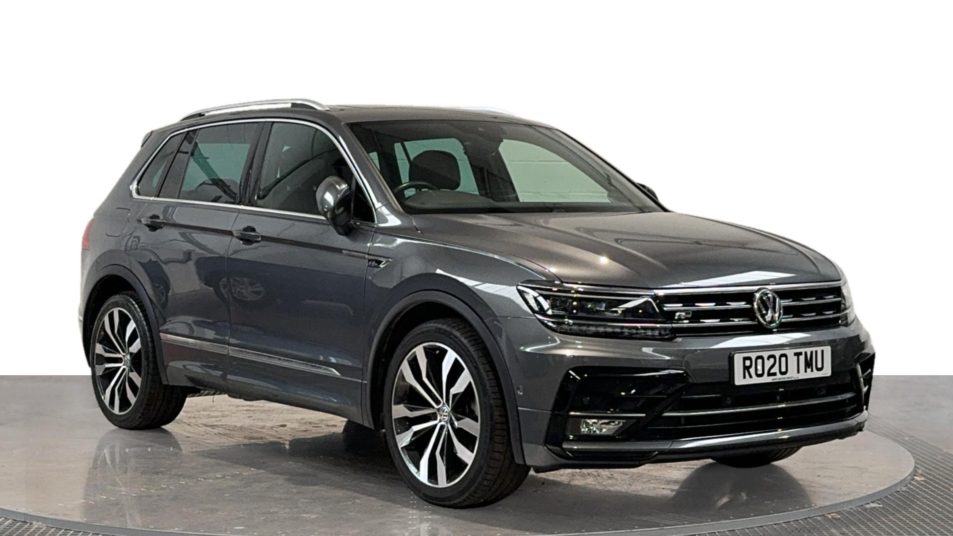 Main listing image - Volkswagen Tiguan