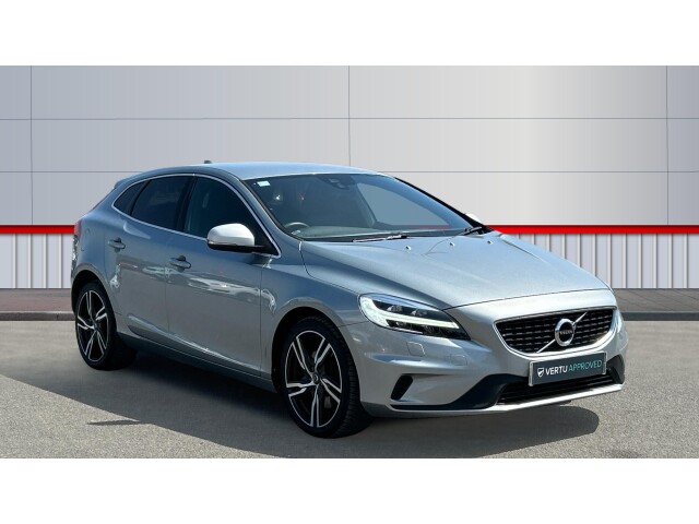 Main listing image - Volvo V40