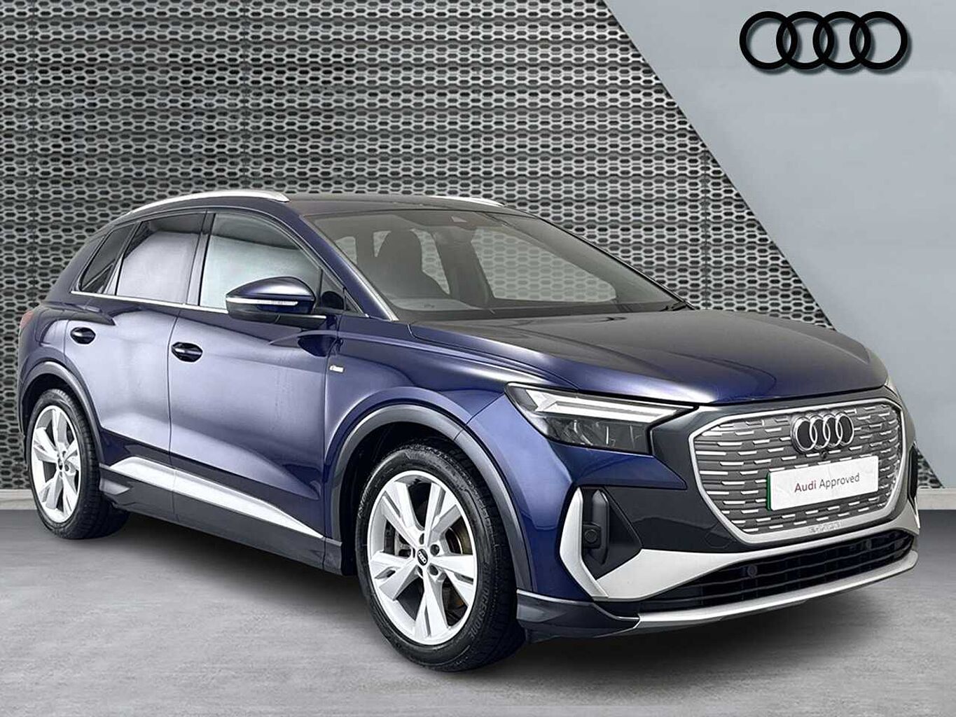 Main listing image - Audi Q4