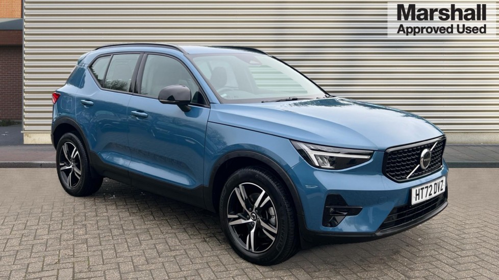 Main listing image - Volvo XC40