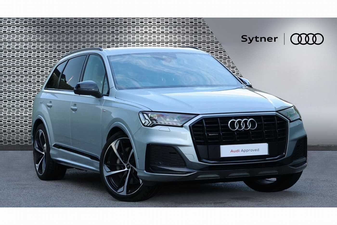 Main listing image - Audi Q7