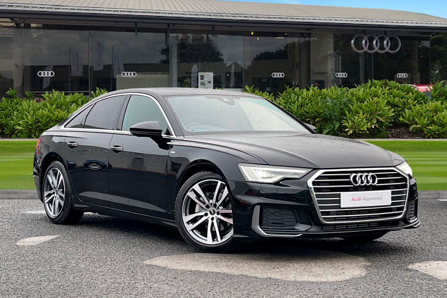 Main listing image - Audi A6