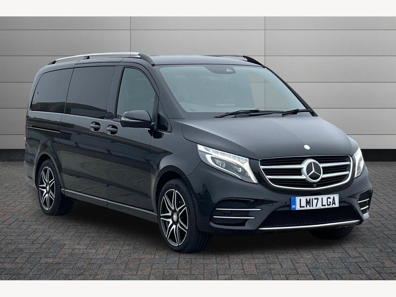 Main listing image - Mercedes-Benz V-Class