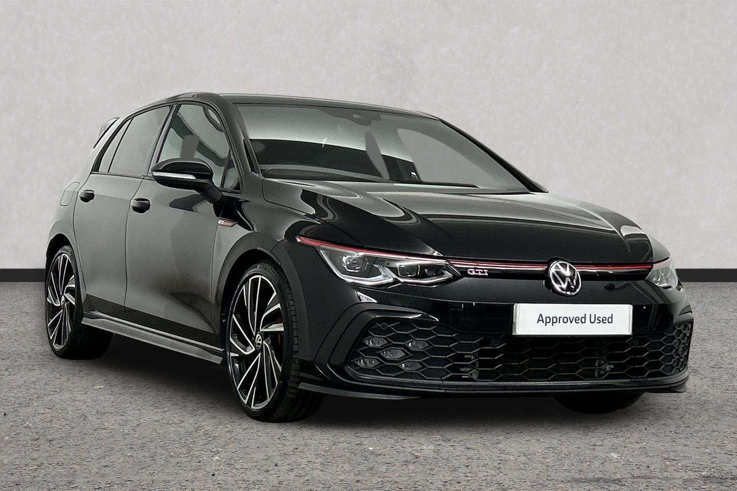 Main listing image - Volkswagen Golf