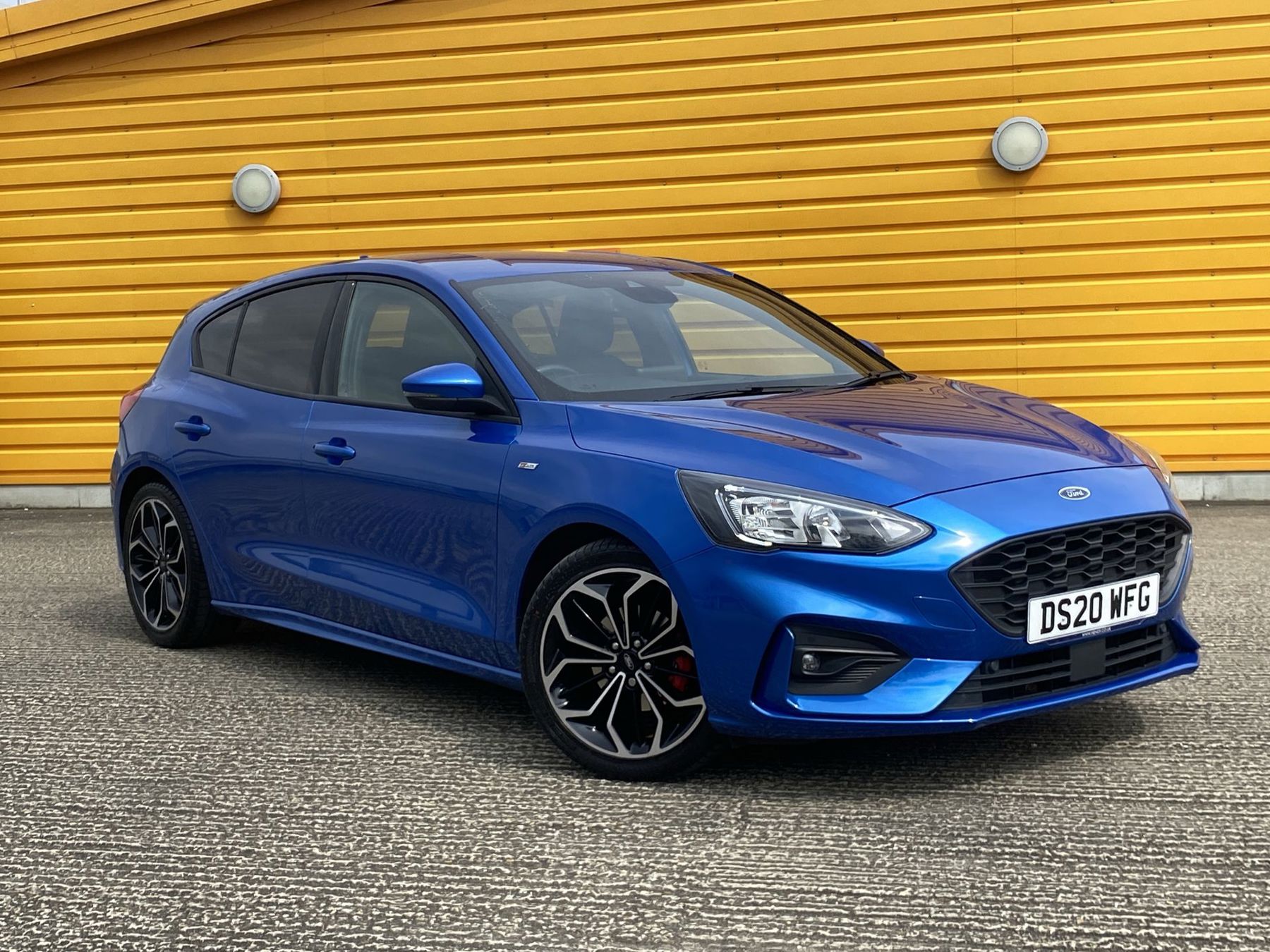 Main listing image - Ford Focus