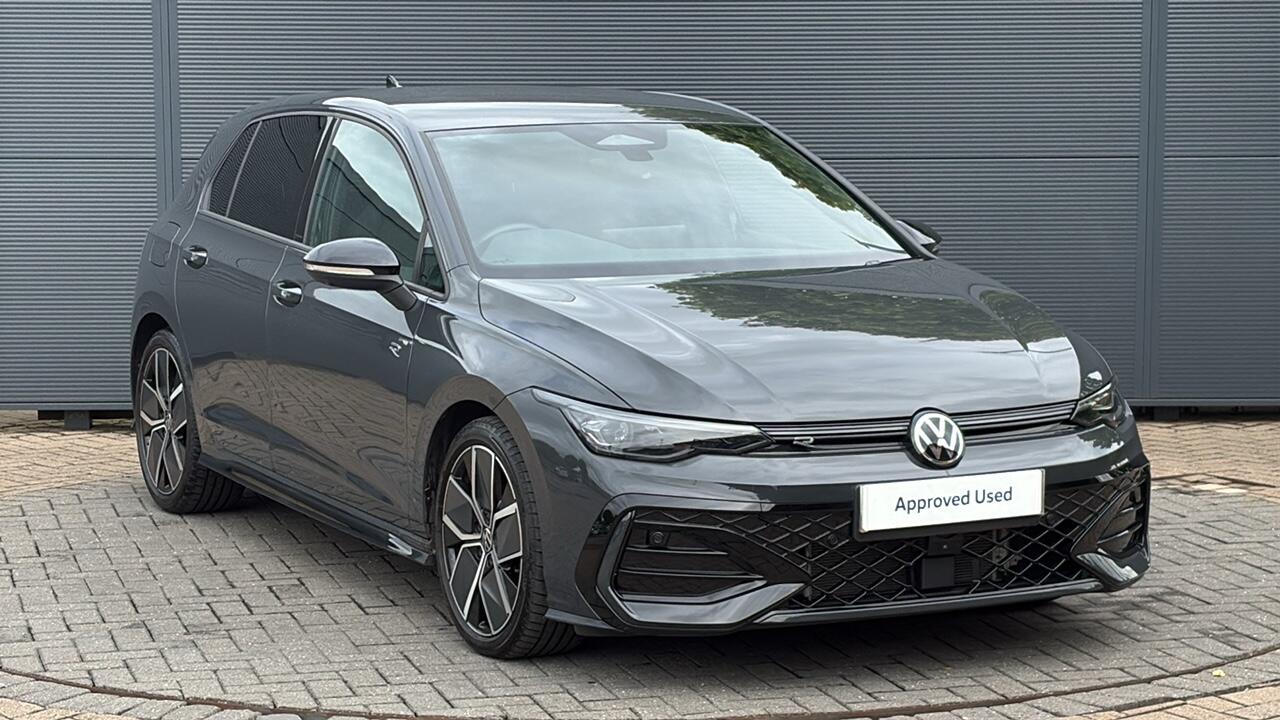 Main listing image - Volkswagen Golf
