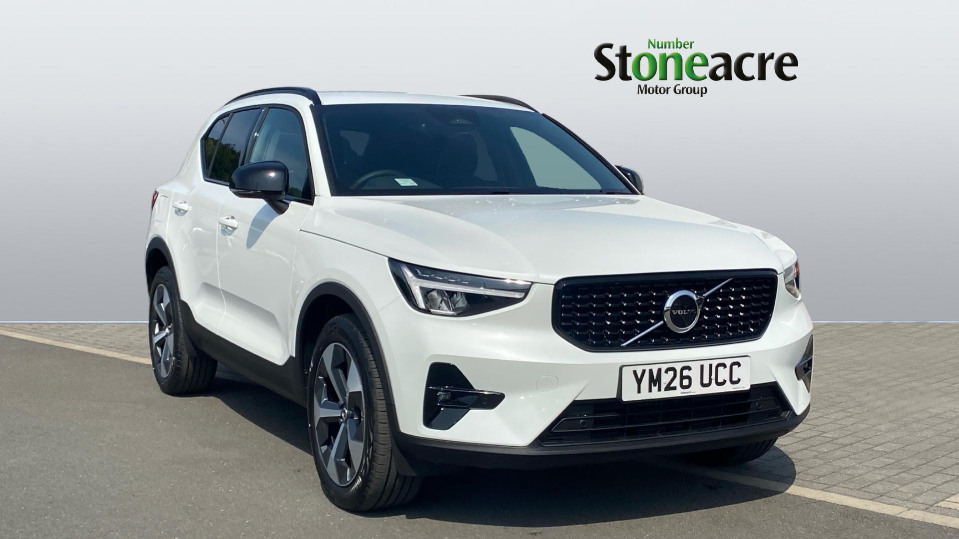 Main listing image - Volvo XC40