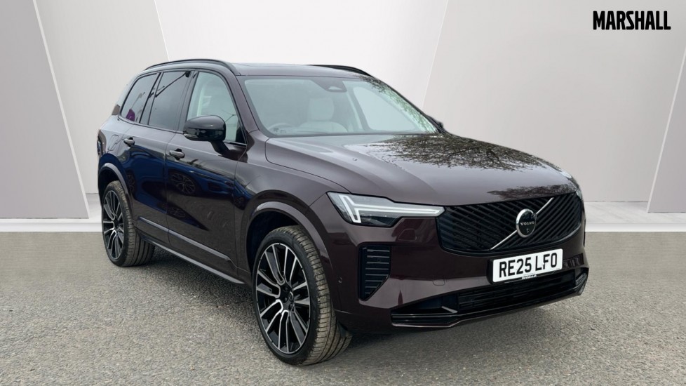 Main listing image - Volvo XC90