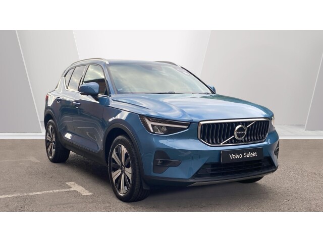 Main listing image - Volvo XC40