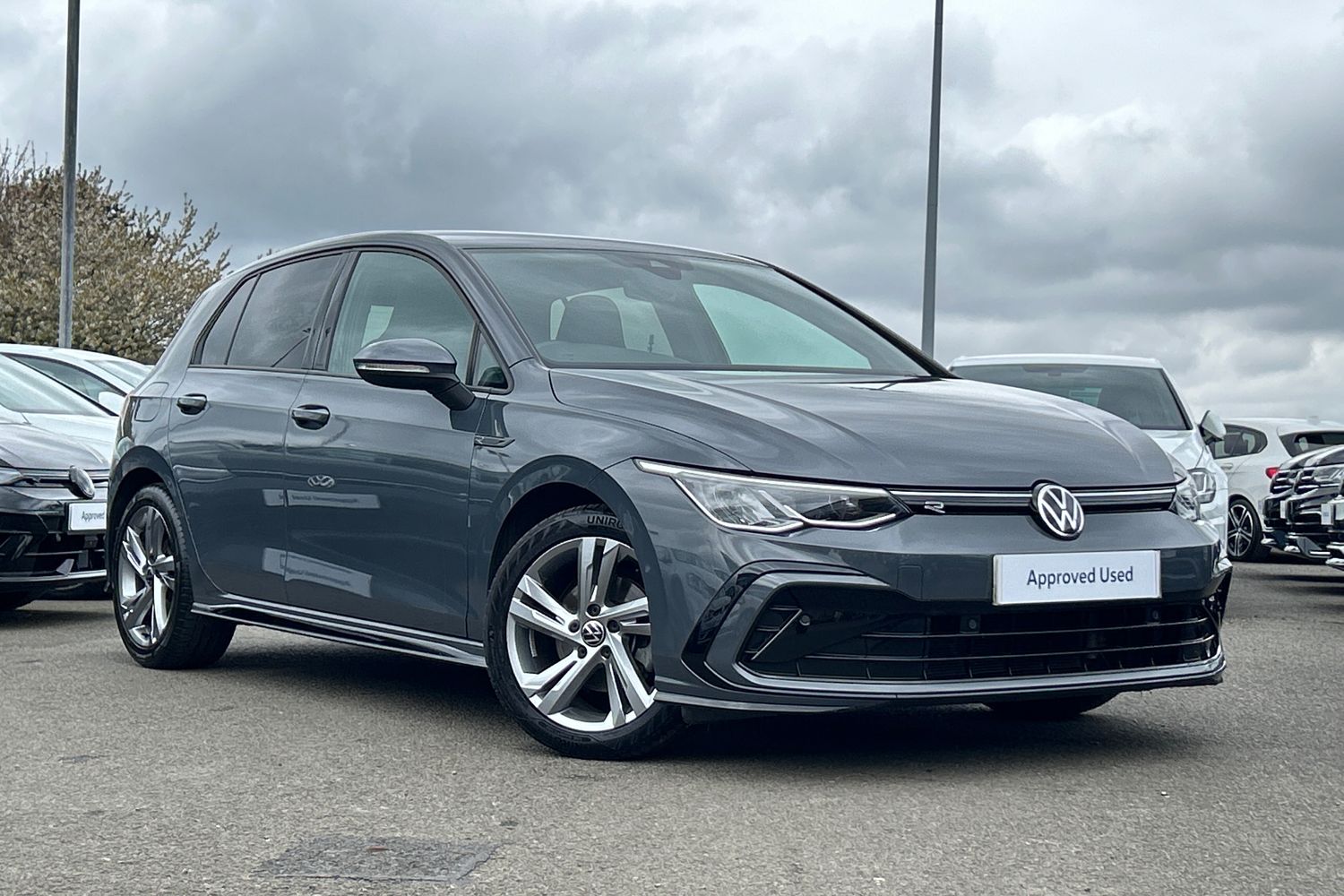 Main listing image - Volkswagen Golf