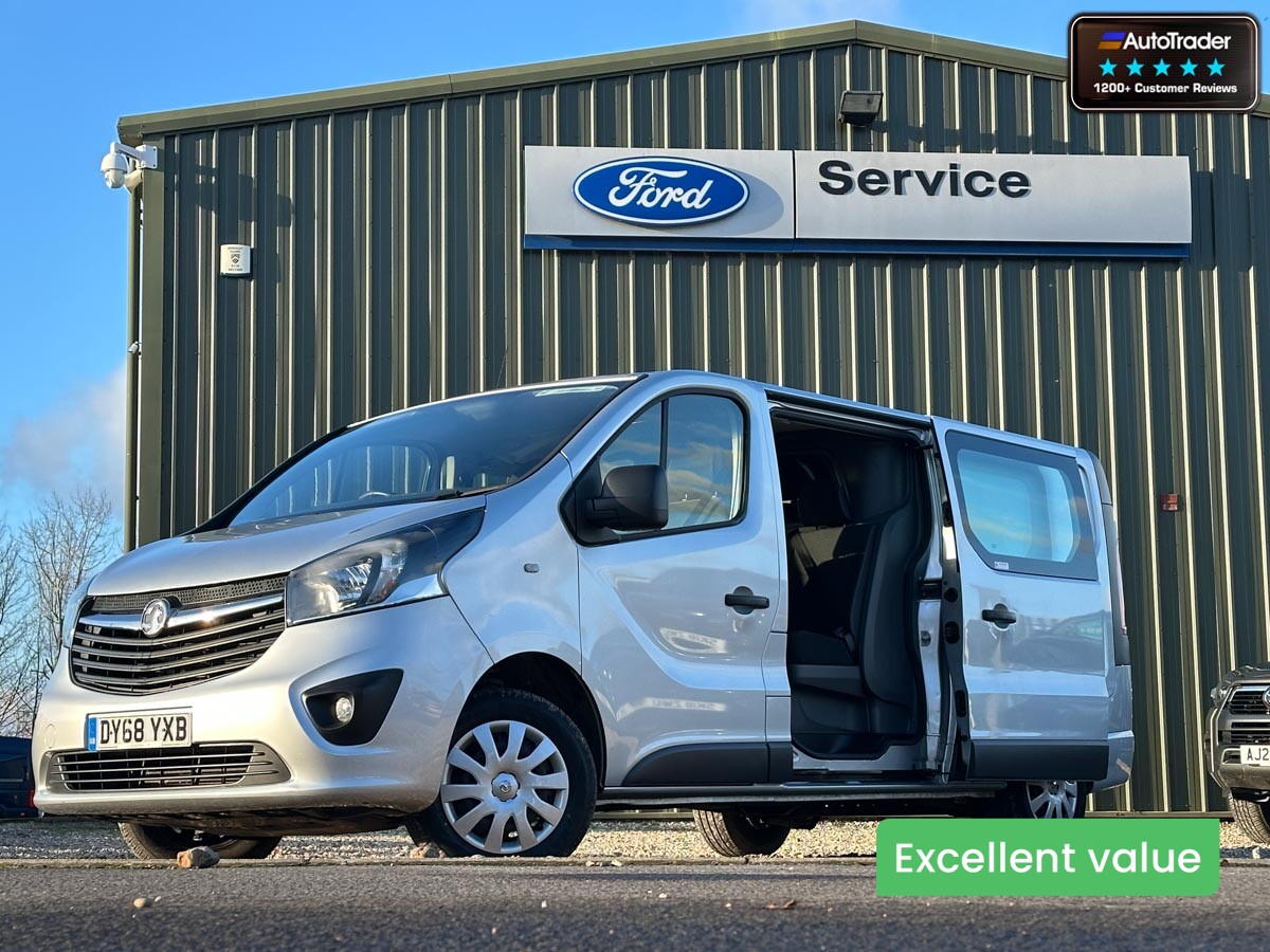 Main listing image - Vauxhall Vivaro