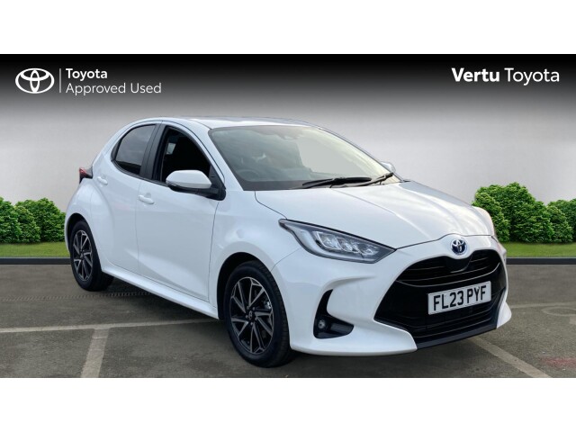 Main listing image - Toyota Yaris