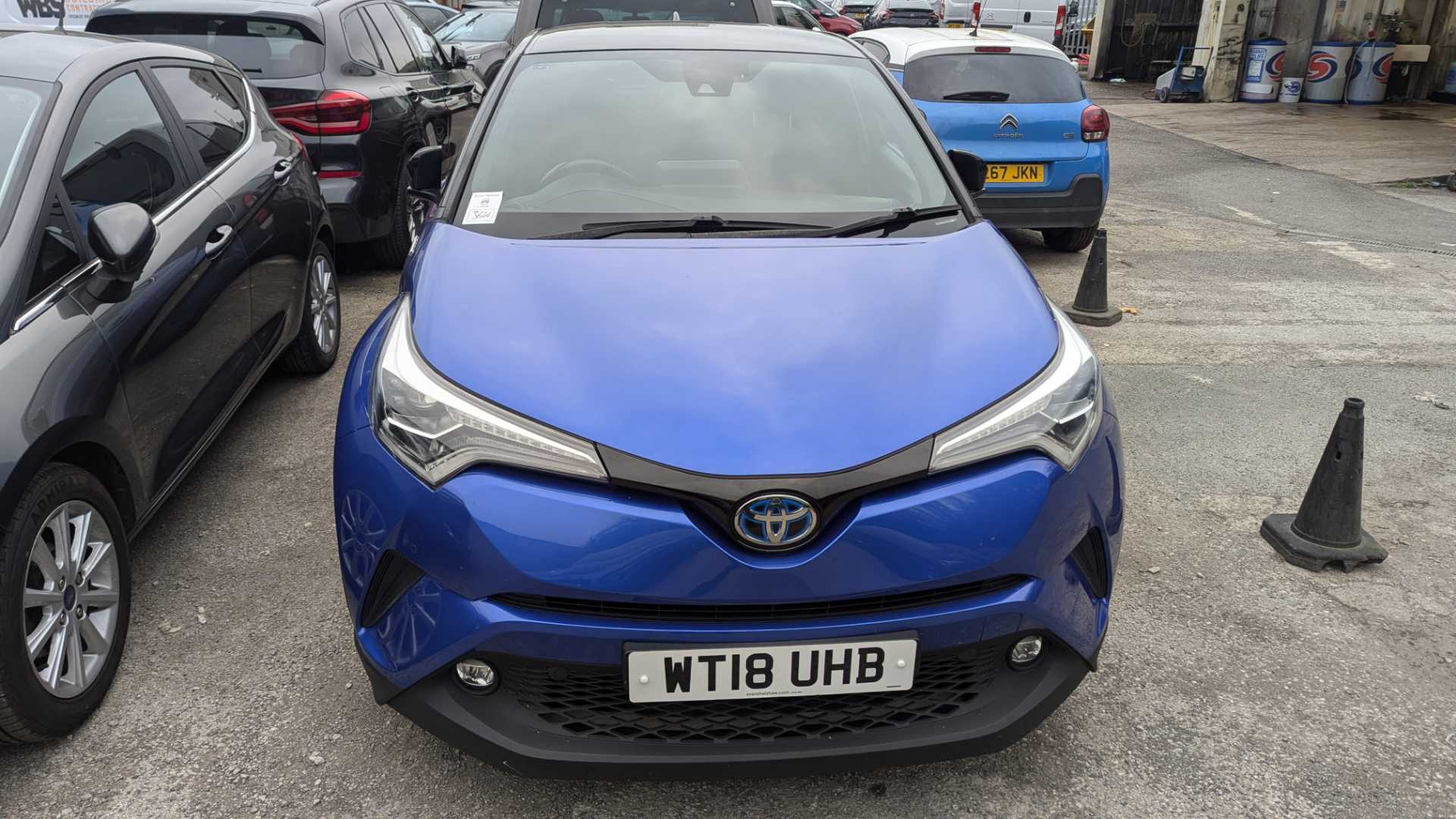 Main listing image - Toyota C-HR