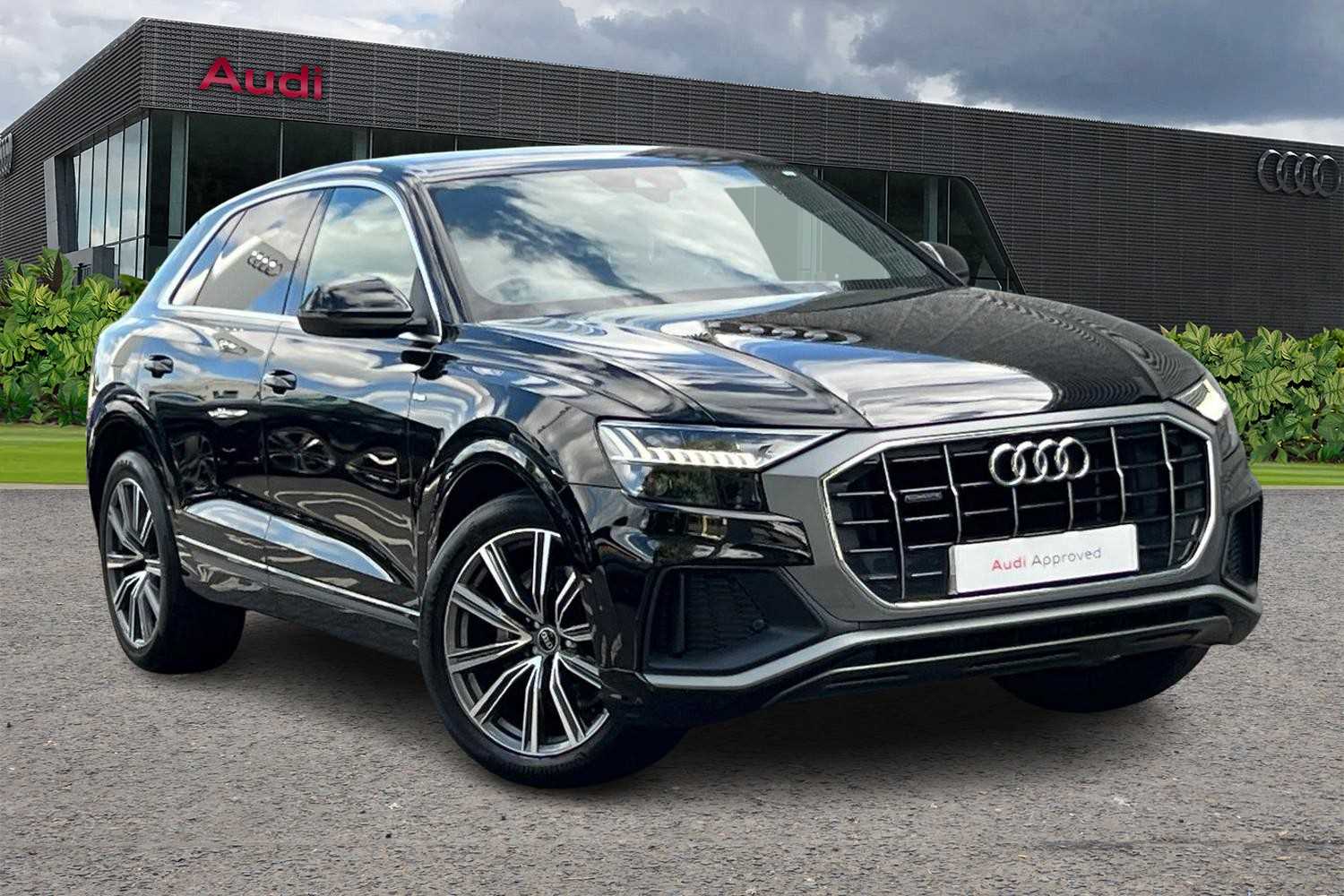 Main listing image - Audi Q8