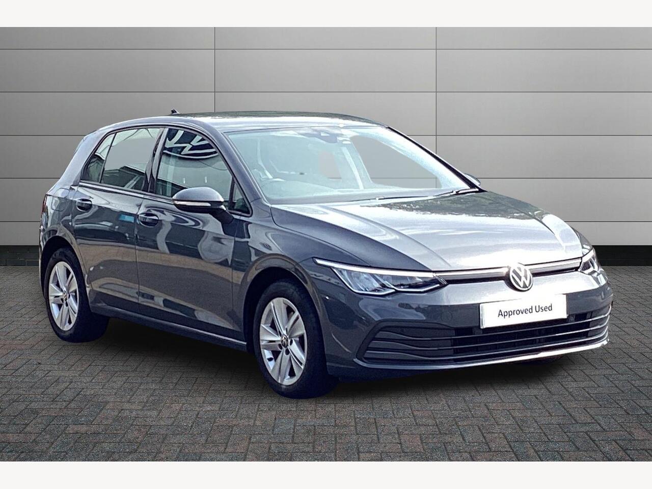 Main listing image - Volkswagen Golf