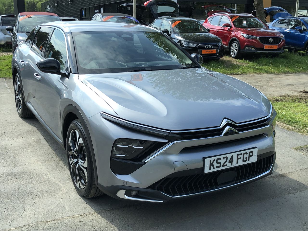 Main listing image - Citroen C5 X