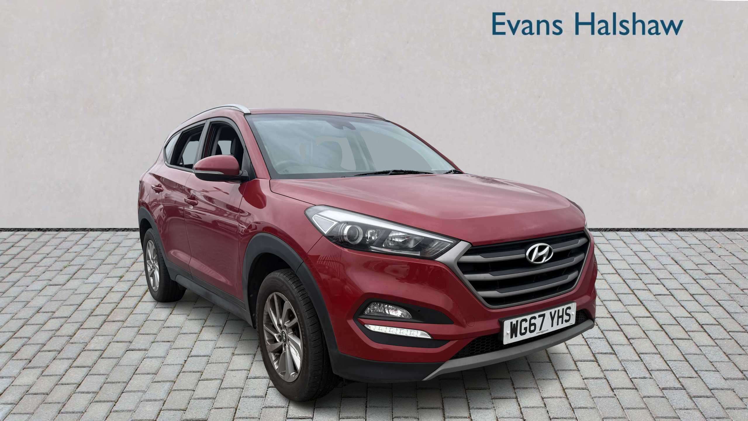 Main listing image - Hyundai Tucson