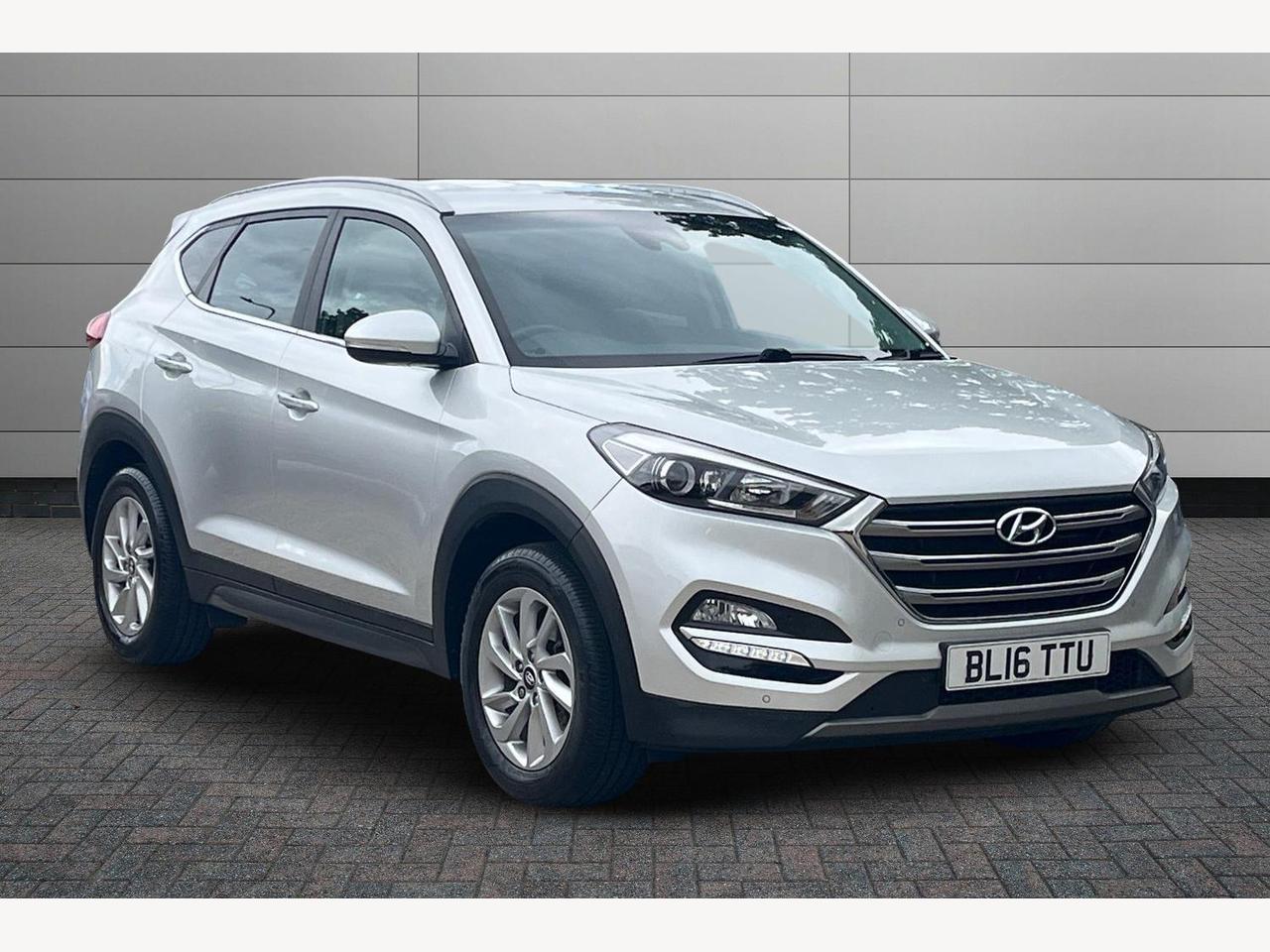 Main listing image - Hyundai Tucson