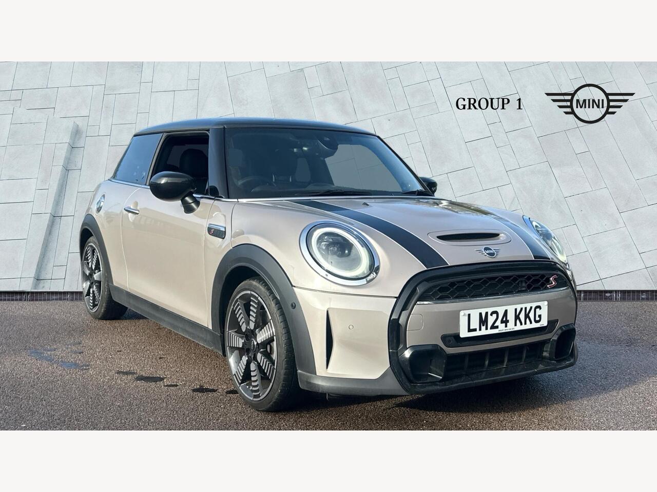 Main listing image - MINI Hatchback