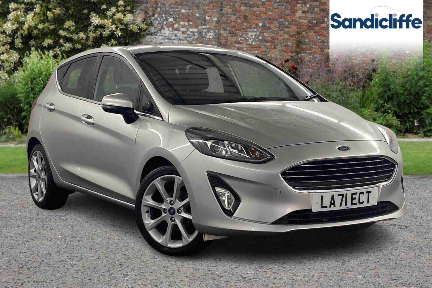 Main listing image - Ford Fiesta