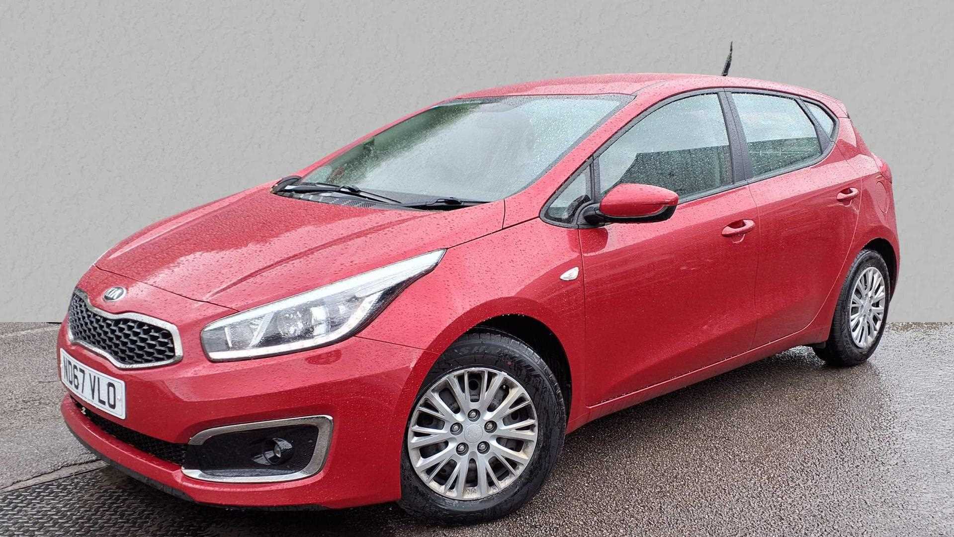 Main listing image - Kia Ceed