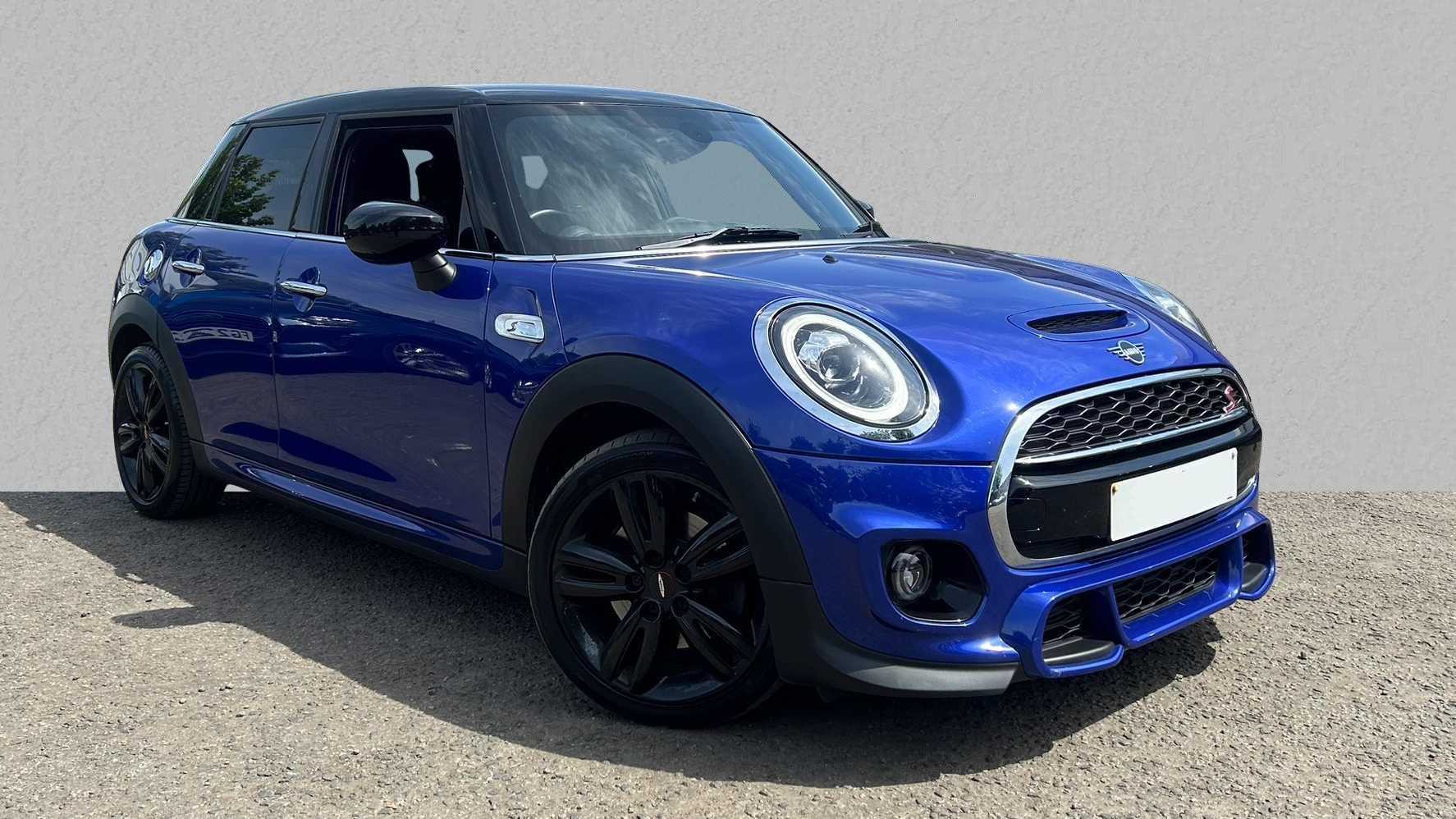 Main listing image - MINI Hatchback 5dr