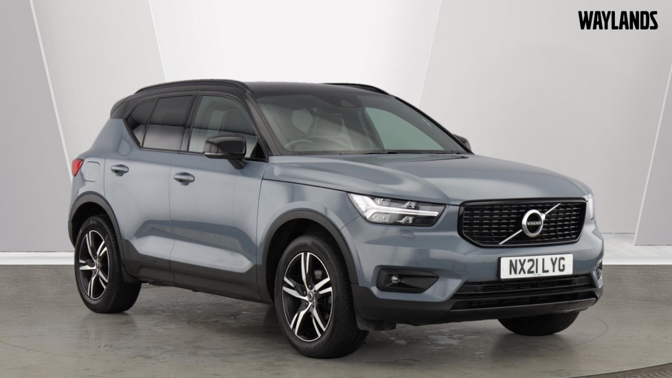 Main listing image - Volvo XC40