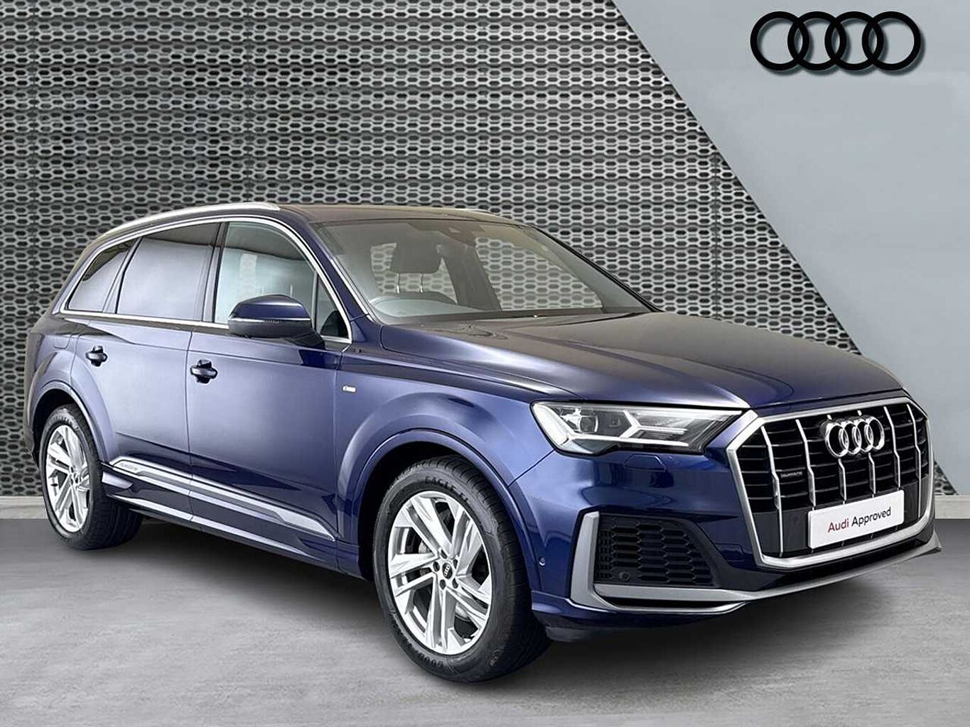 Main listing image - Audi Q7