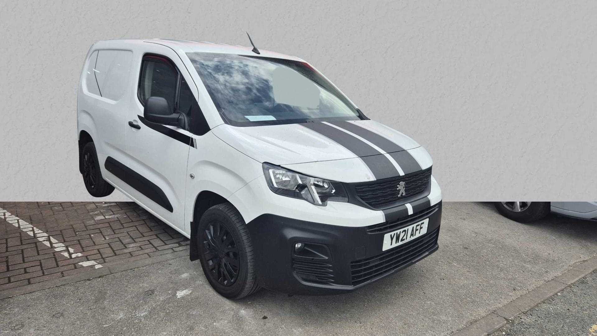 Main listing image - Peugeot Partner