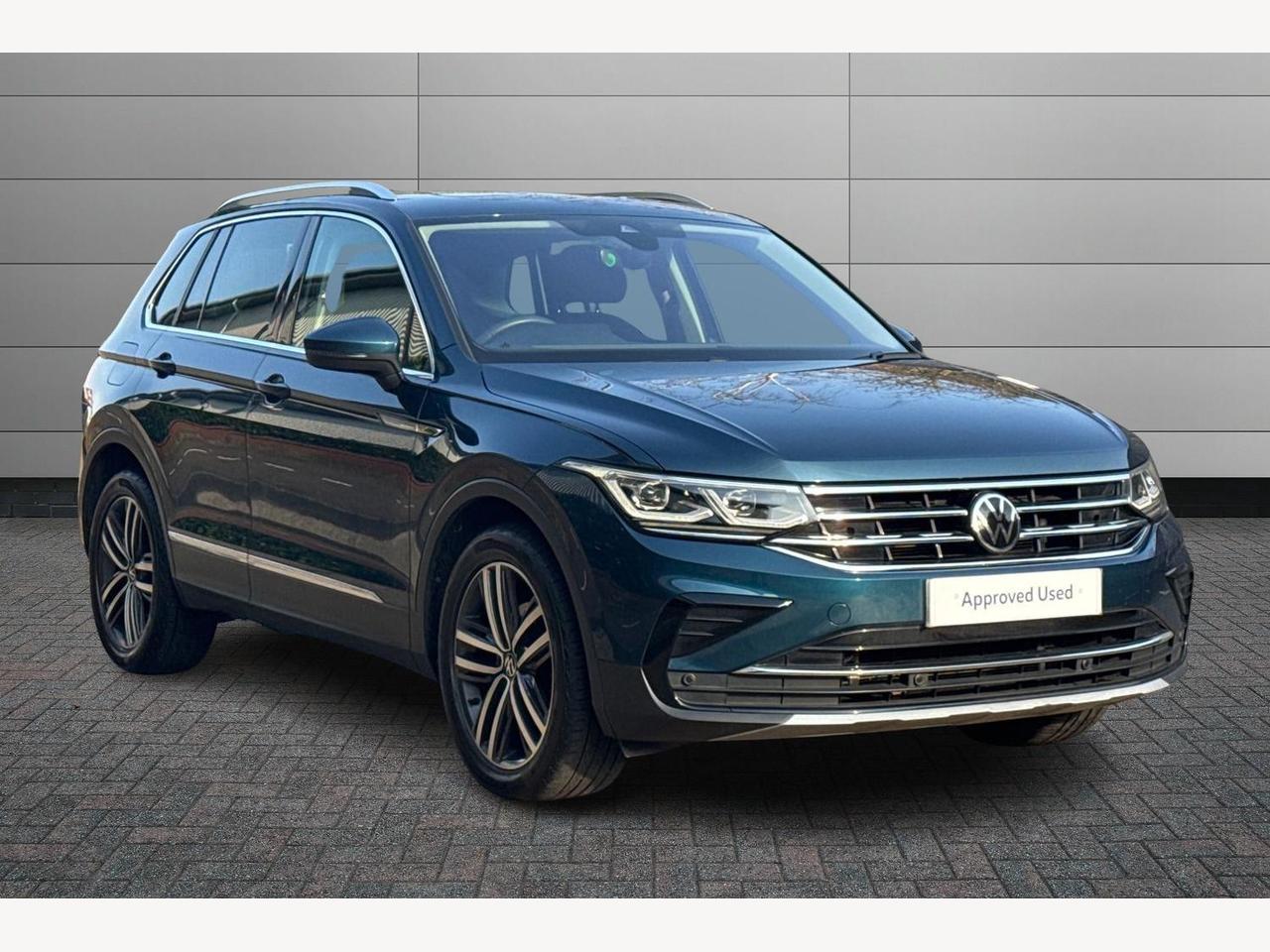 Main listing image - Volkswagen Tiguan