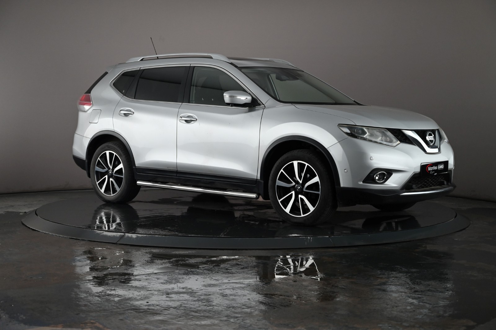 Main listing image - Nissan X-Trail