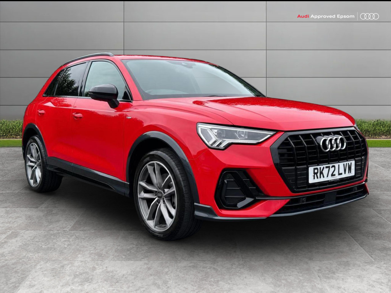 Main listing image - Audi Q3