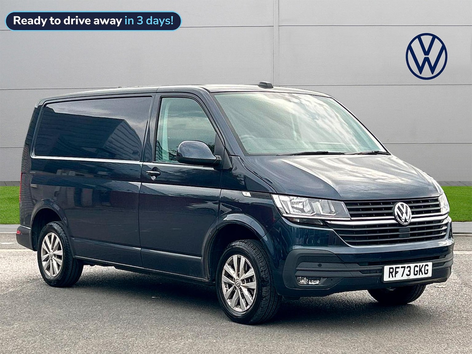 Main listing image - Volkswagen Transporter