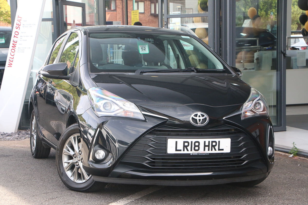 Main listing image - Toyota Yaris