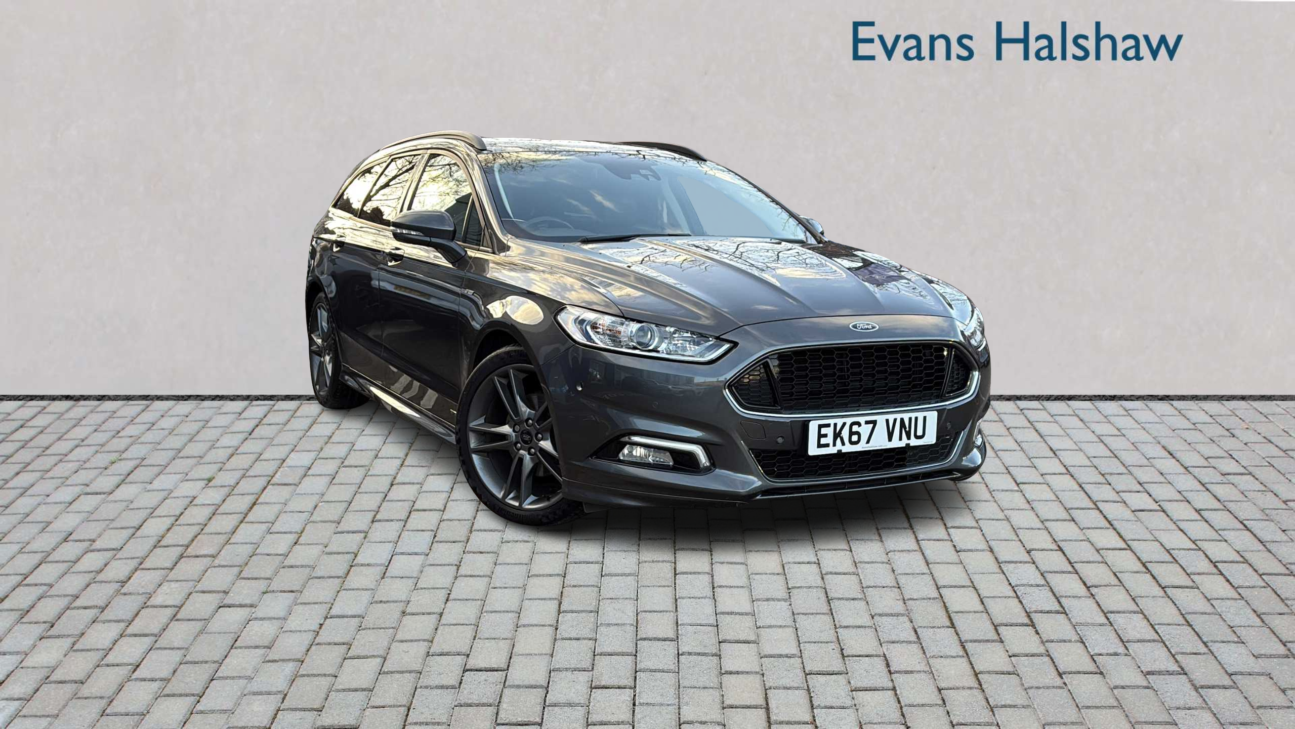 Main listing image - Ford Mondeo Estate