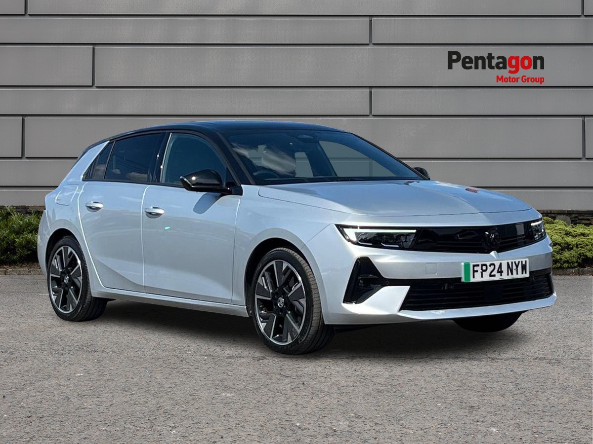 Main listing image - Vauxhall Astra
