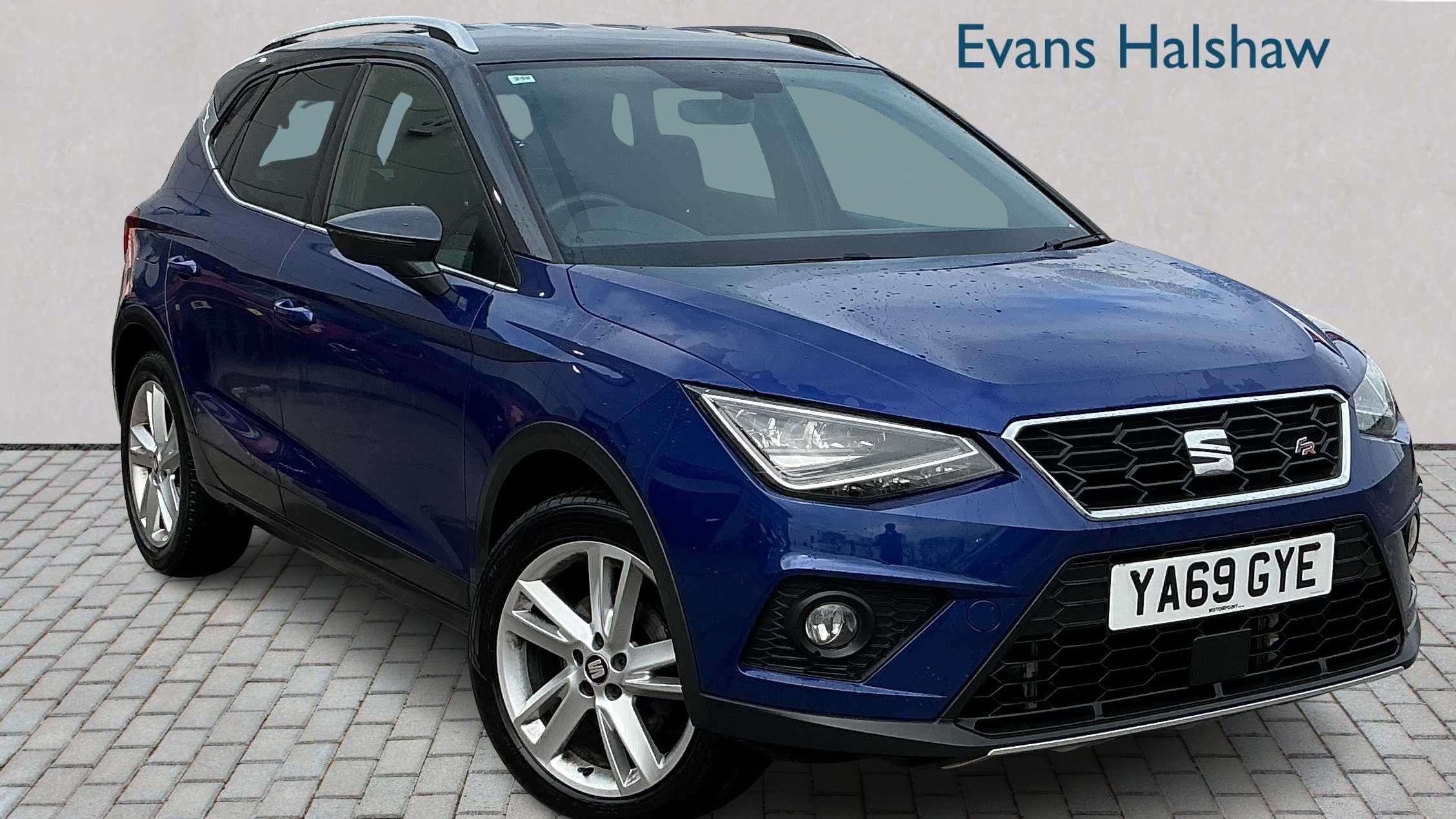Main listing image - SEAT Arona