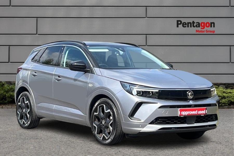 Main listing image - Vauxhall Grandland