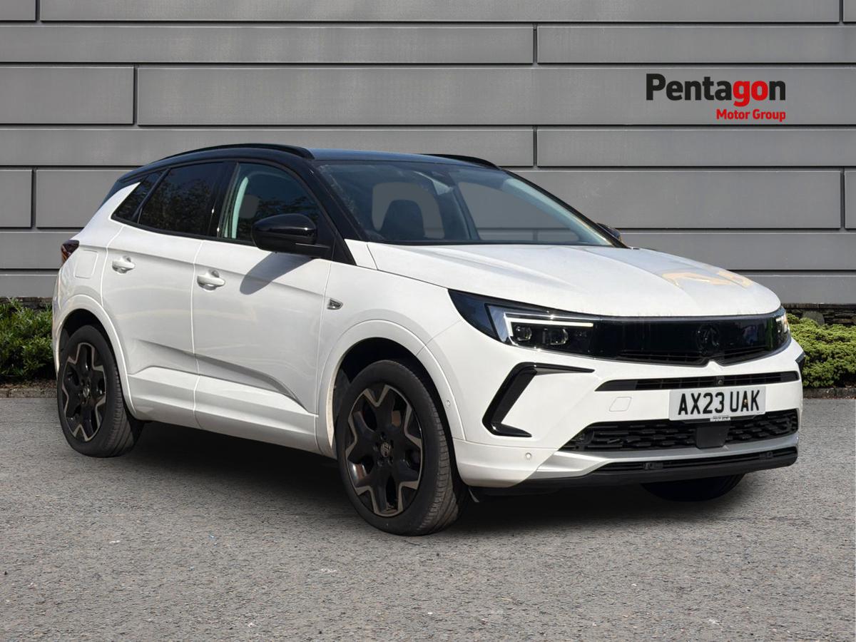 Main listing image - Vauxhall Grandland