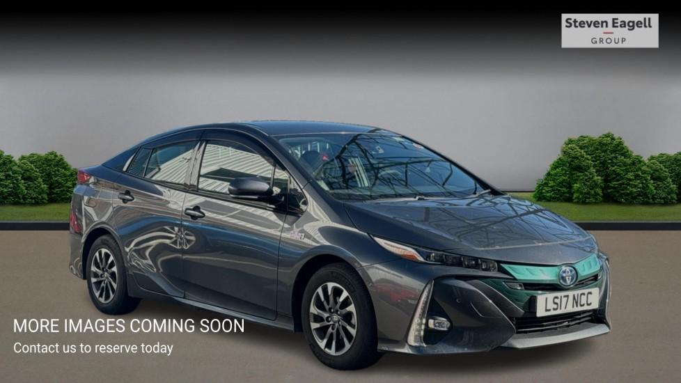 Main listing image - Toyota Prius