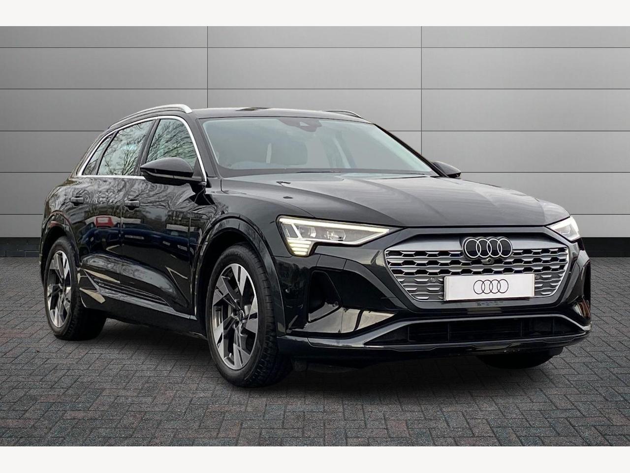 Main listing image - Audi Q8 e-tron