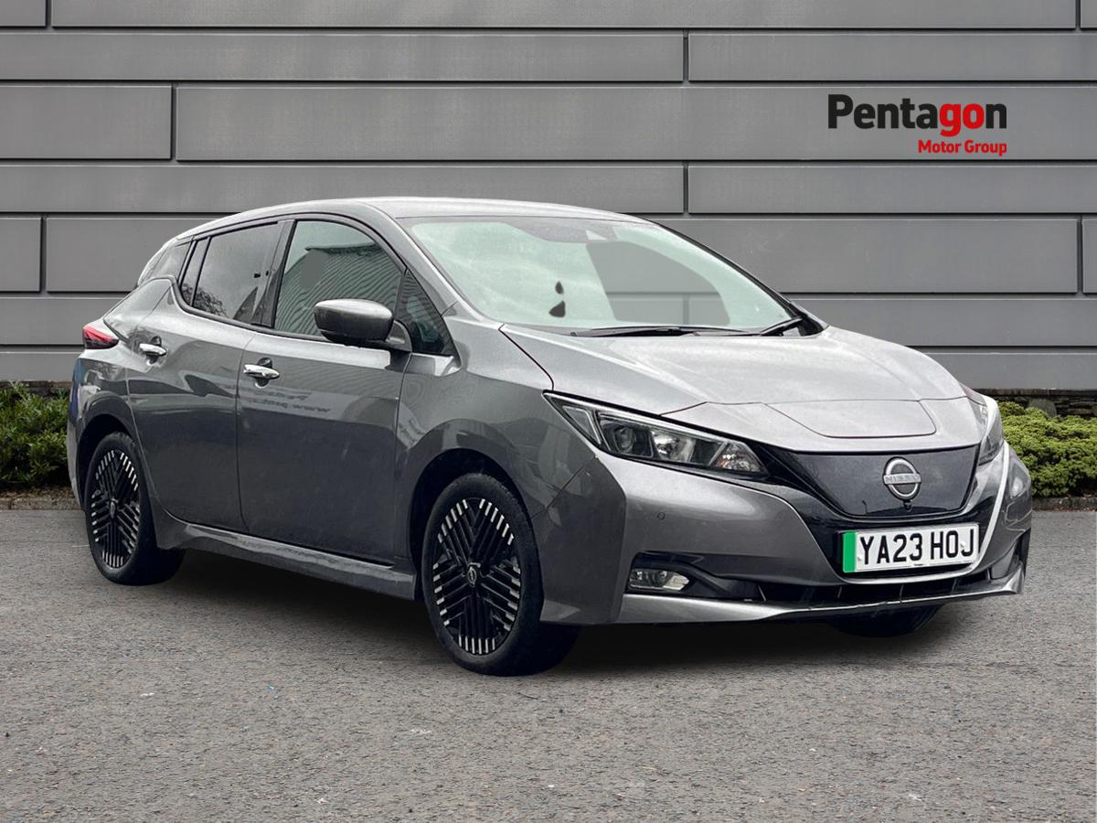 Main listing image - Nissan Leaf